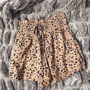 NWT Abercrombie & Fitch Smocked XS Shorts Pull On